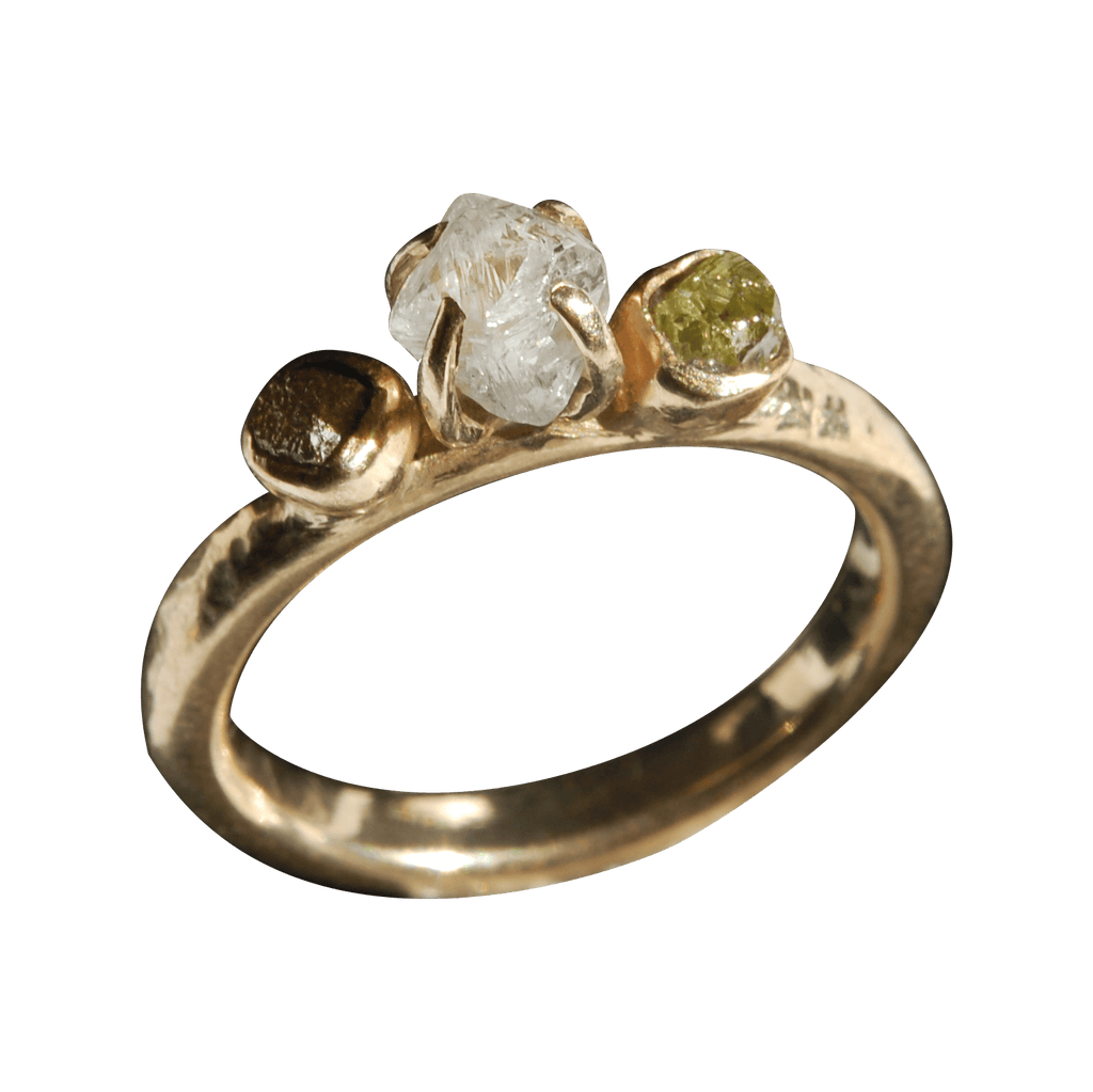 Raw engagement ring with meteorite and diamond – Kwintner