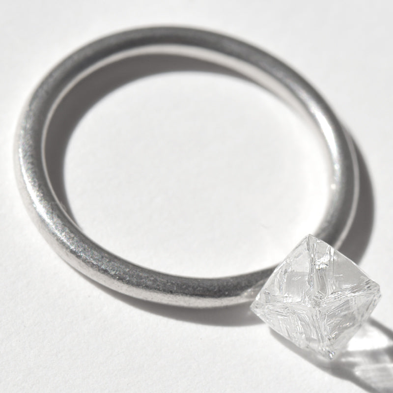 1.55 carat bright and elegant octahedral raw diamond