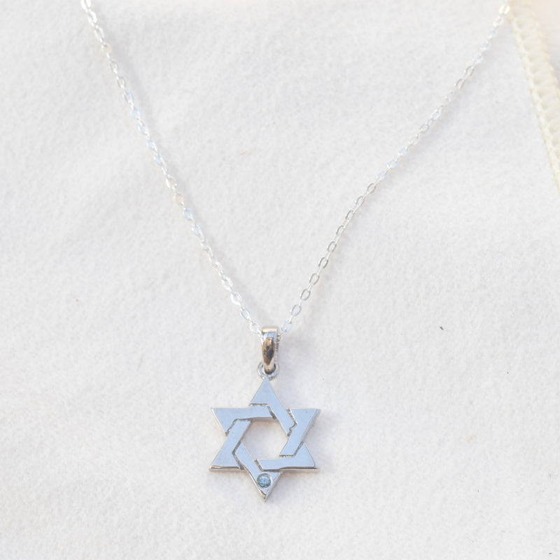 Star of David Pendant with Cornflower Blue Sapphire and Adjustable 16-18 Inch Chain