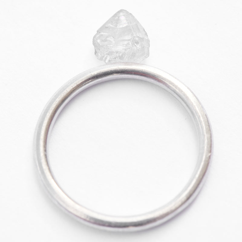 1.17 carat breathtaking and open-faced rough diamond maccle