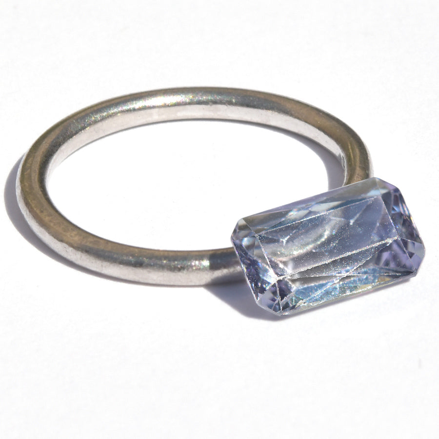 Pleochromatic rectangular tanzanite, ethically sourced from TAWOMA, 9.6x5.5mm SKU:TZ06