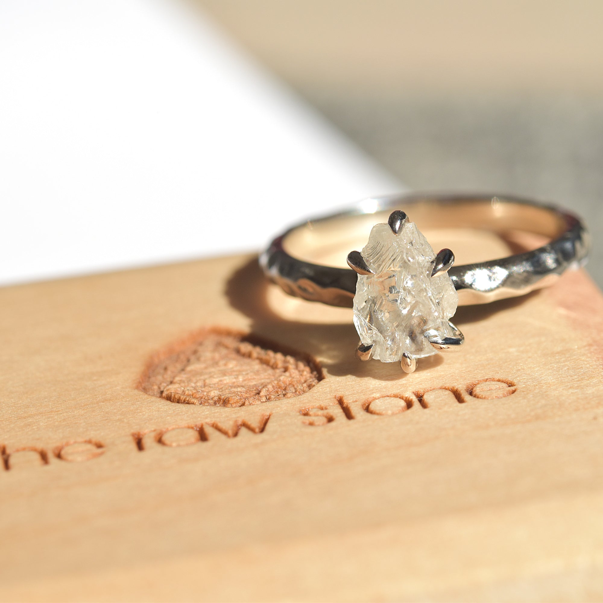 Ruah Ring - A natural raw diamond or raw sapphire engagement ring - Ring Design for Ring Builder
