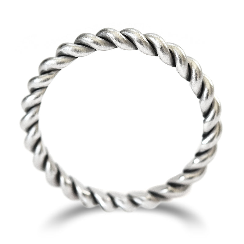 Twist band - a natural wedding band inspired by nature